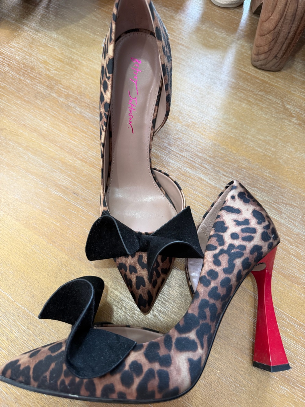 Betsey Johnson Nobble Leopard Print Bow Pumps with Red Flared Heel - Size 11
